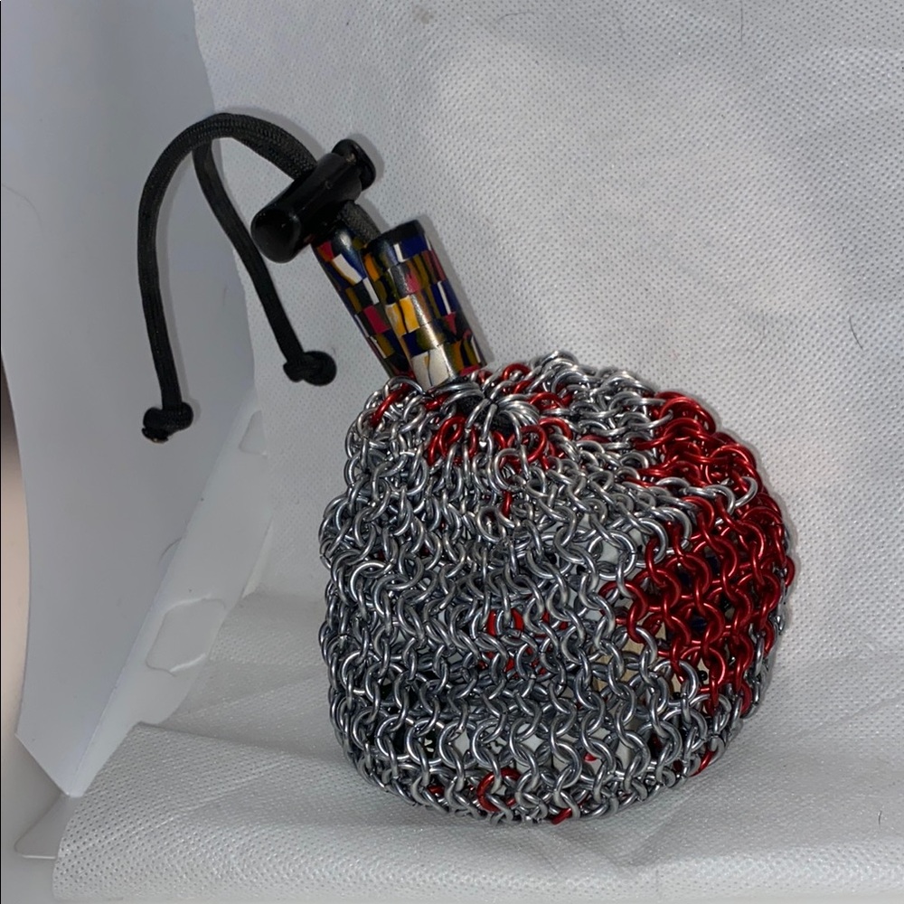 Chainmail dice Drawstring Bag - Red and Silver